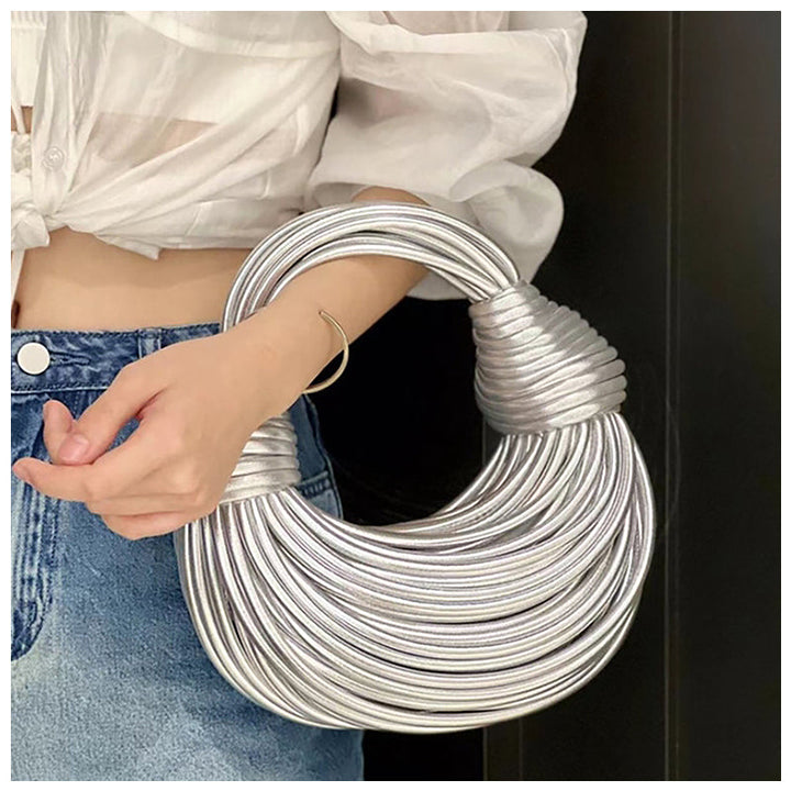 Kvindetaske med justerbar skulderrem