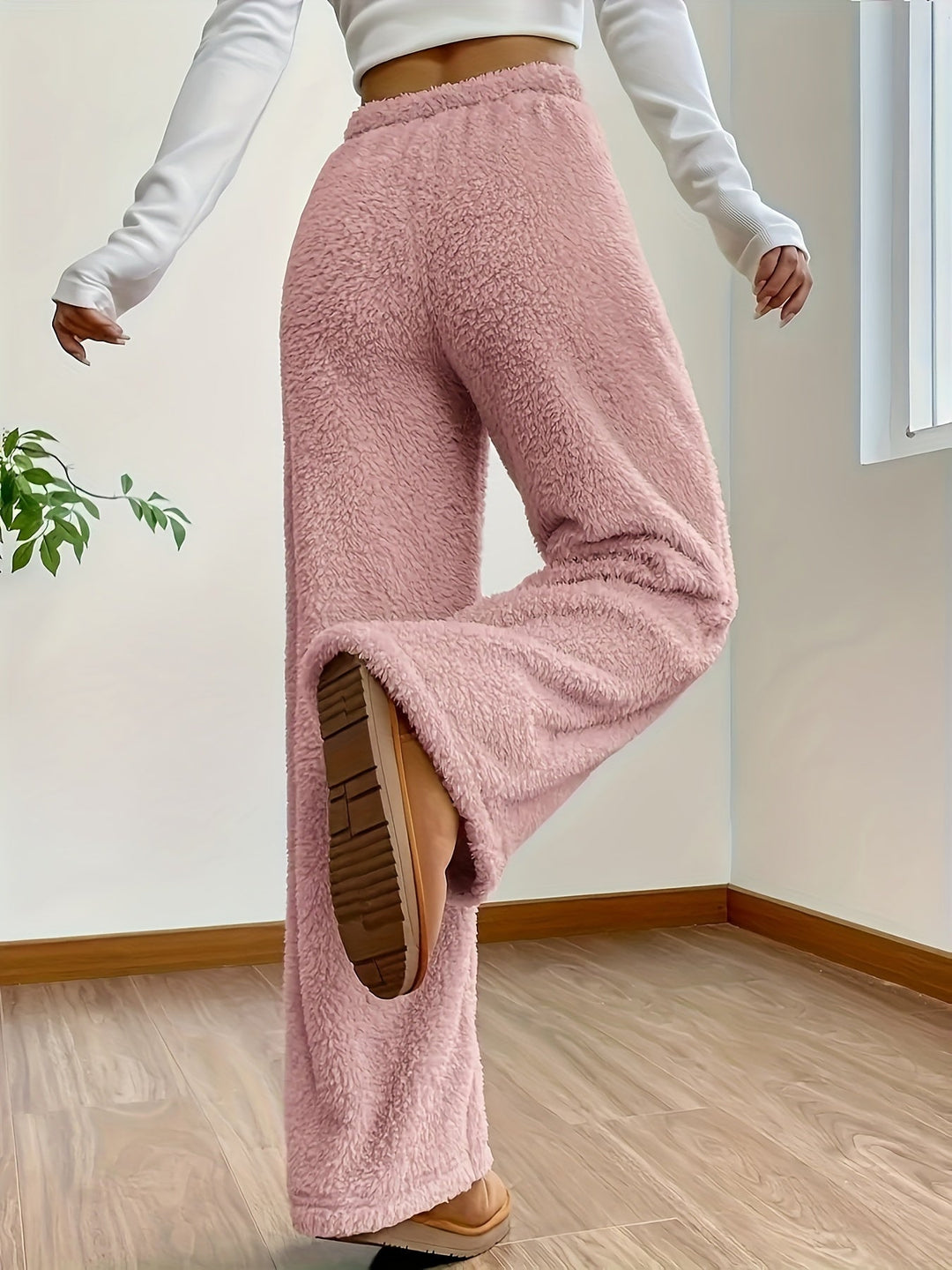 Dames bukser i teddyfleece med elastisk talje
