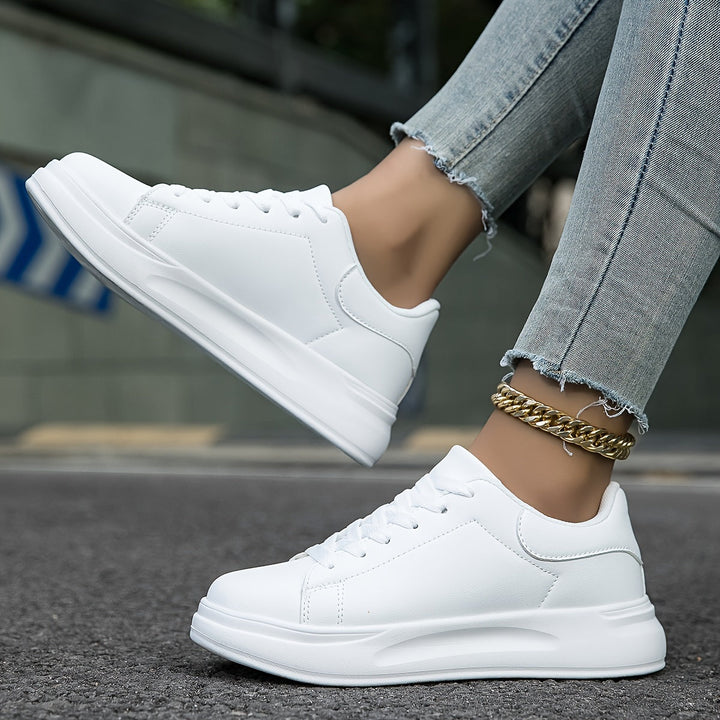 Dame sneakers med snørelukning