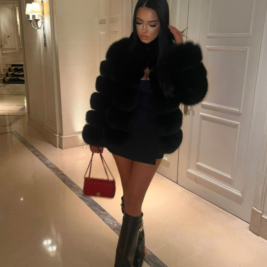 Kort damejakke med pelslook