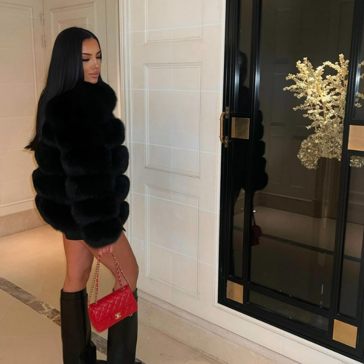 Kort damejakke med pelslook