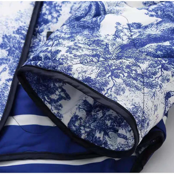 Kort damejakke med mønster