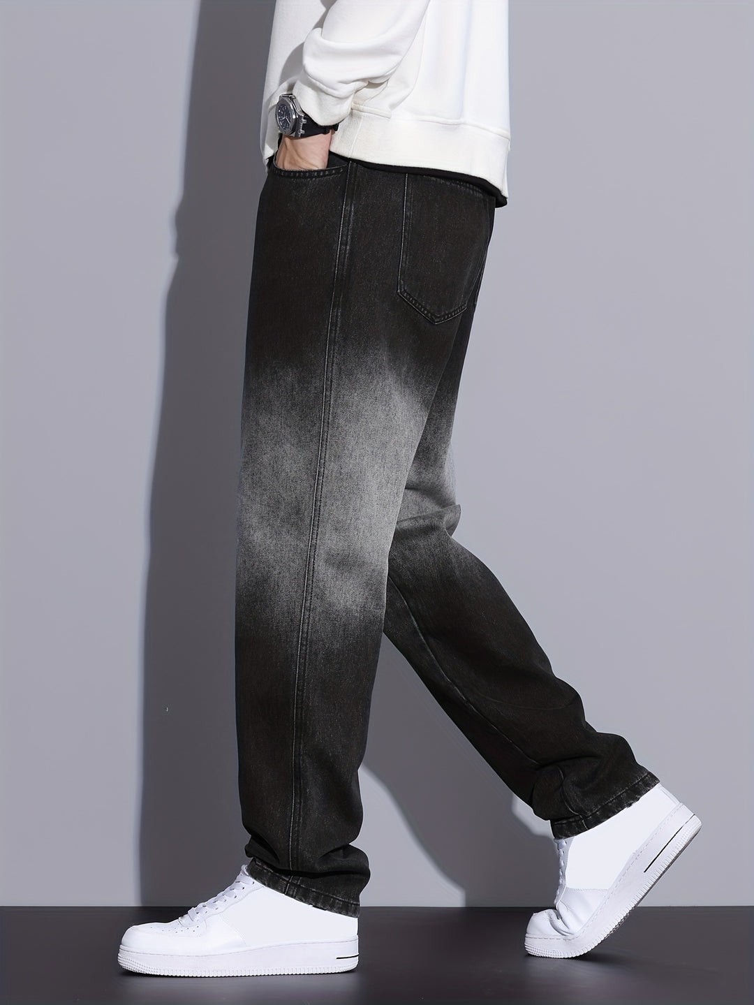 Herrejeans med farveblokdesign og lige ben