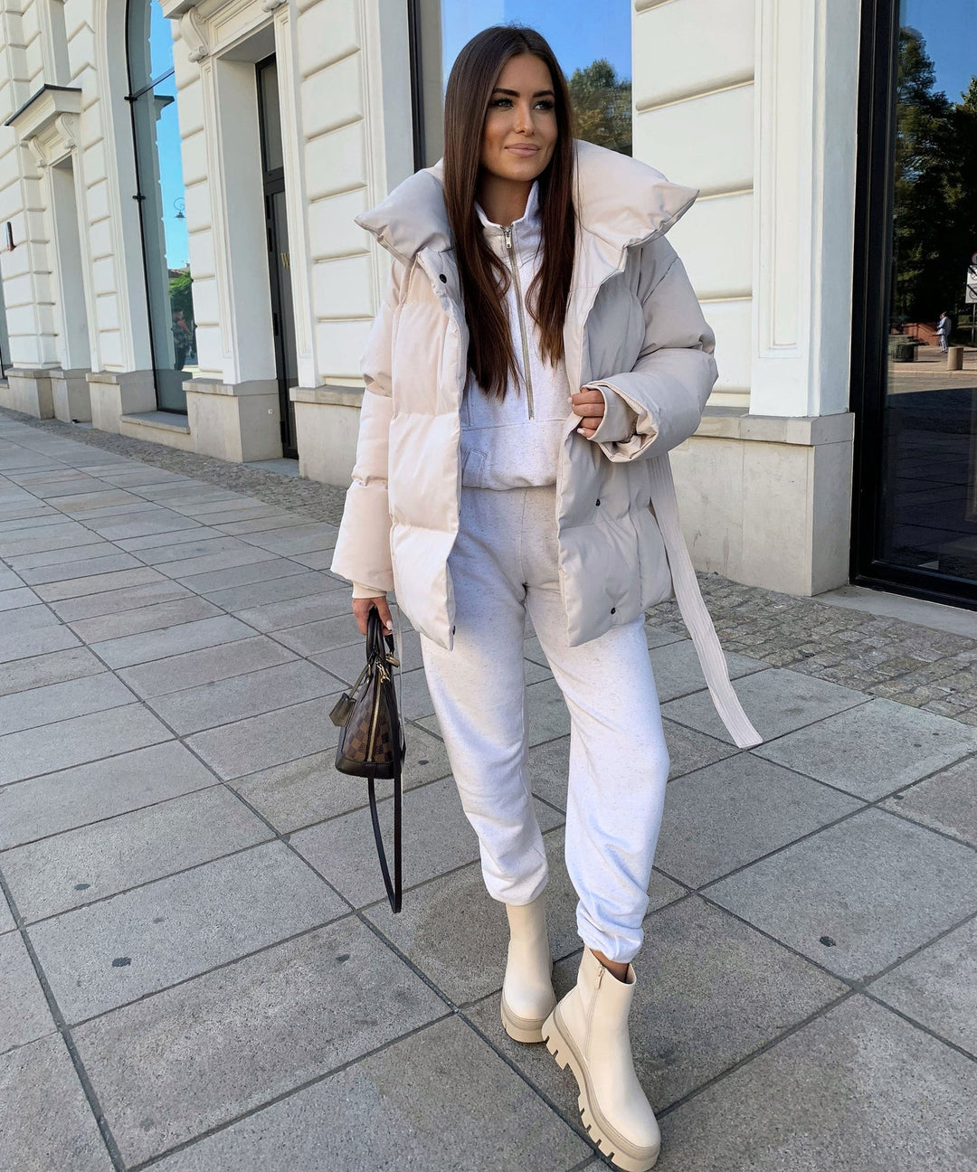 Dame vinterjakke med justerbar talje