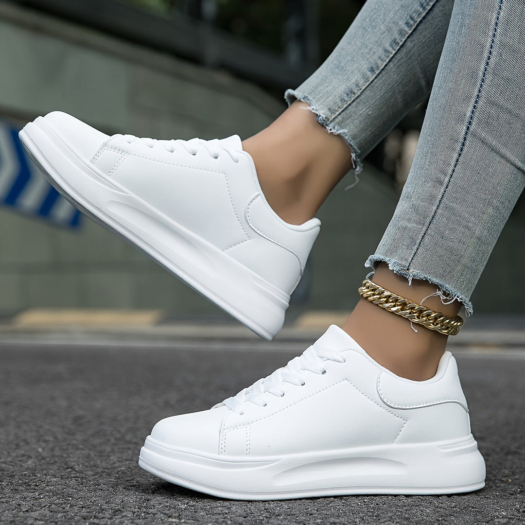 Dame sneakers med snørelukning