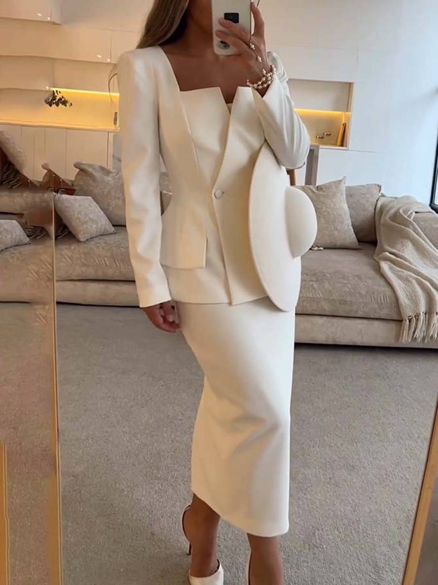 Dame sæt med blazer og lang nederdel
