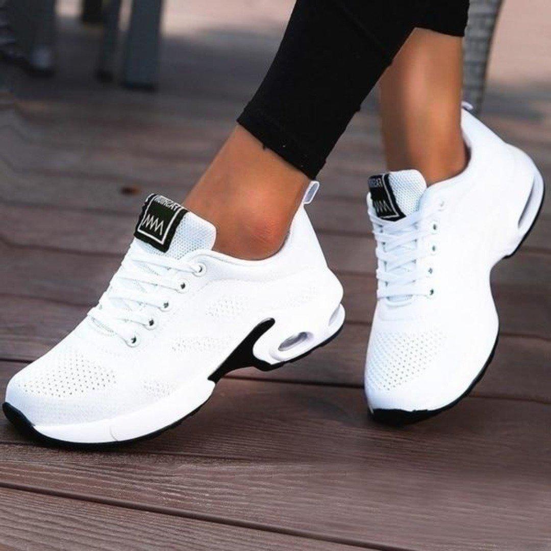 Lette sneakers til hverdagsbrug