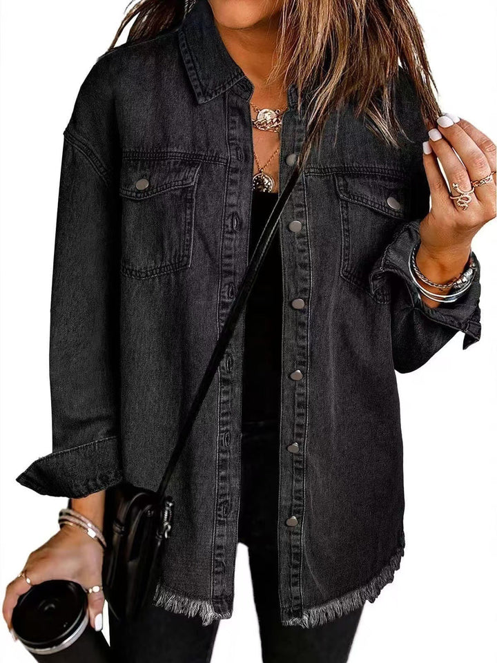Tidløs og afslappet denimjakke