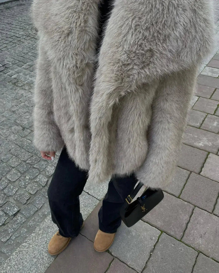 Kort damefrakke med look