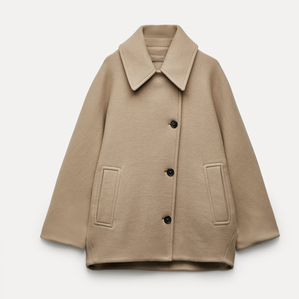 Oversized uld trenchcoat i beige med cropped design